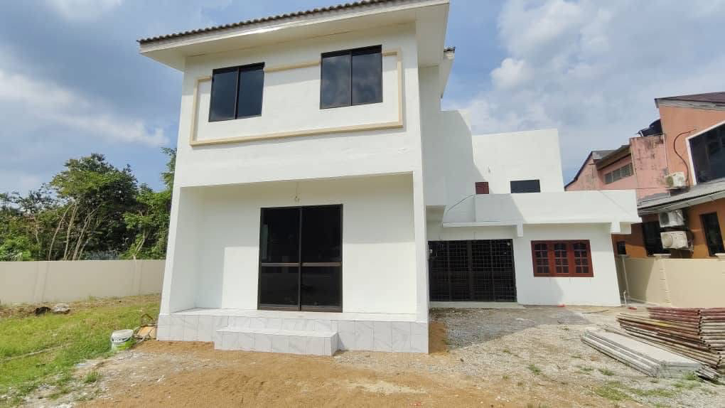 [Murah RM100k] 2 Storey Banglo Taman Mas Bukit Payong,Terengganu - photo 3