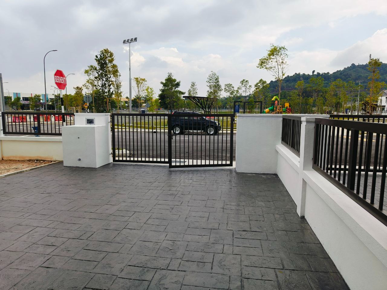 Brand New Rumah Corner Lot Iris Bandar Hillpark - photo 8