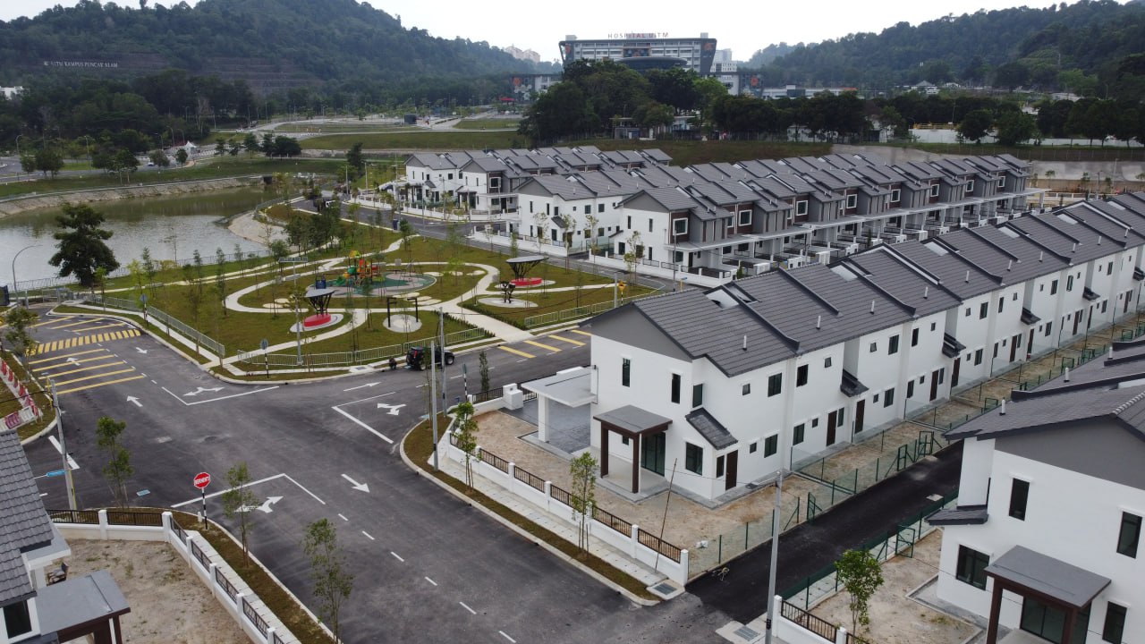 Brand New Rumah Corner Lot Iris Bandar Hillpark - photo 10