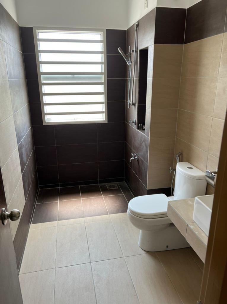 Facing OPEN 2 Storey Terrace Serene Heights Bangi - photo 4