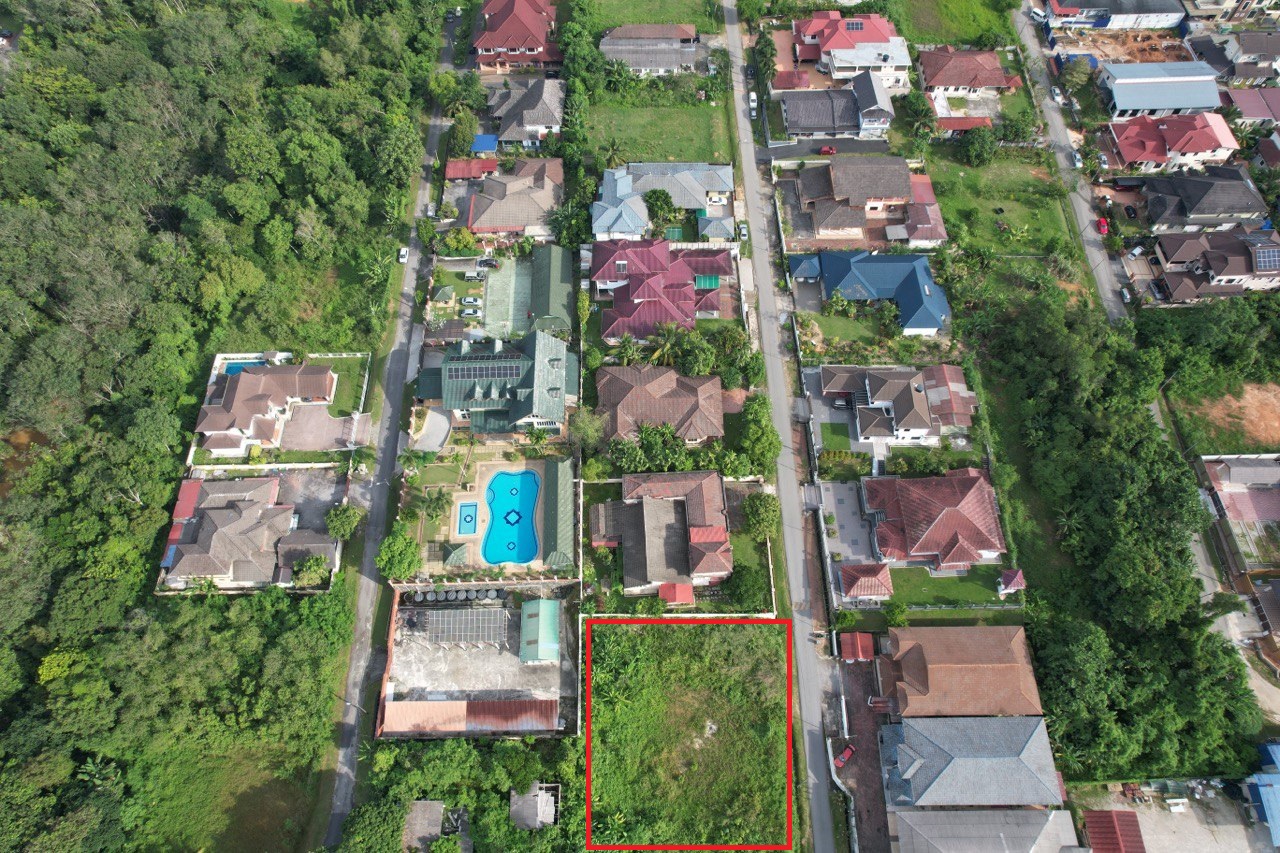 Banglo Lot Corner Besar Tepi Main Road Surau - photo 3