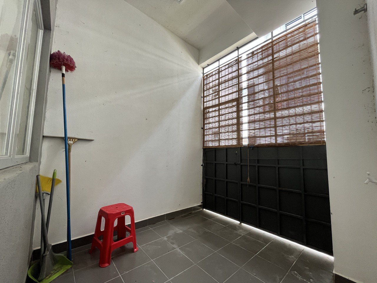 Suci Townhouse 2 Tingkat Gated Guarded Dekat Tol - photo 11