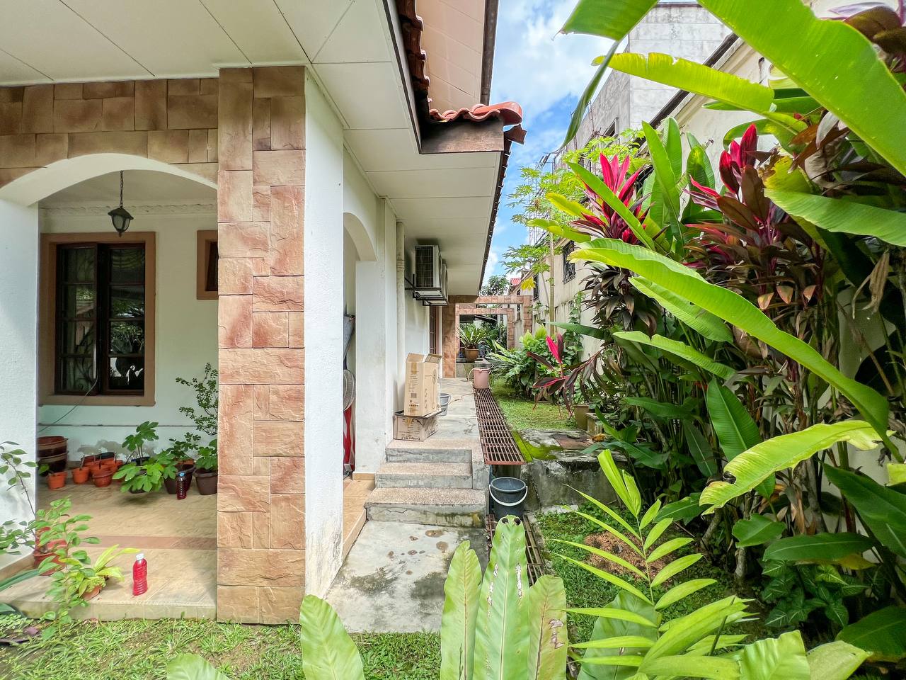 Facing Open 2 Storey Bungalow Seksyen 9 Shah Alam - photo 11