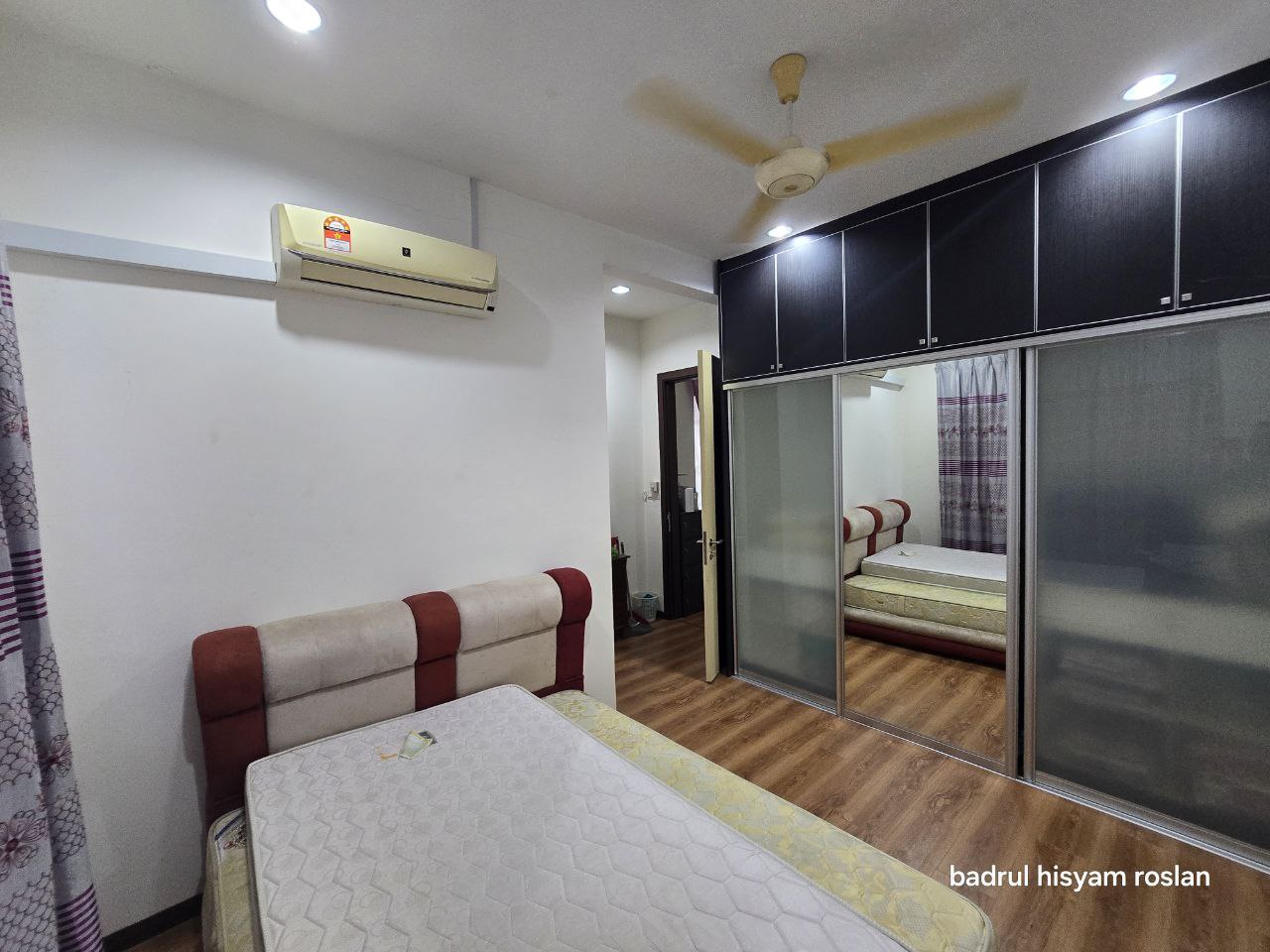 taman tropika 2 Bangi kajang - photo 2