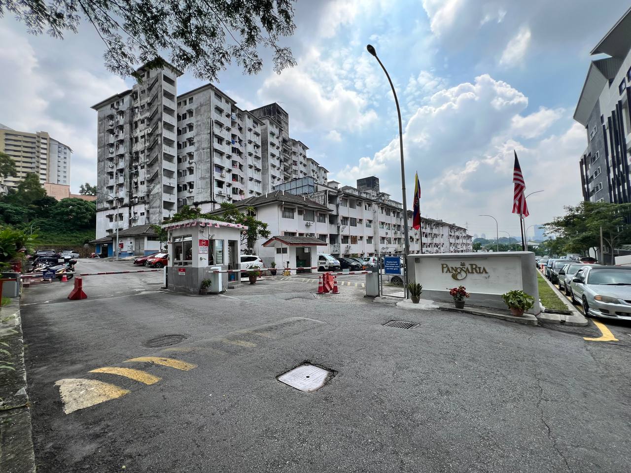 PANGSARIA CONDOMINIUM DESA PETALING - photo 12