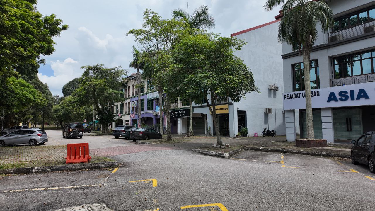 Bukit Jelutong Shah Alam - photo 3