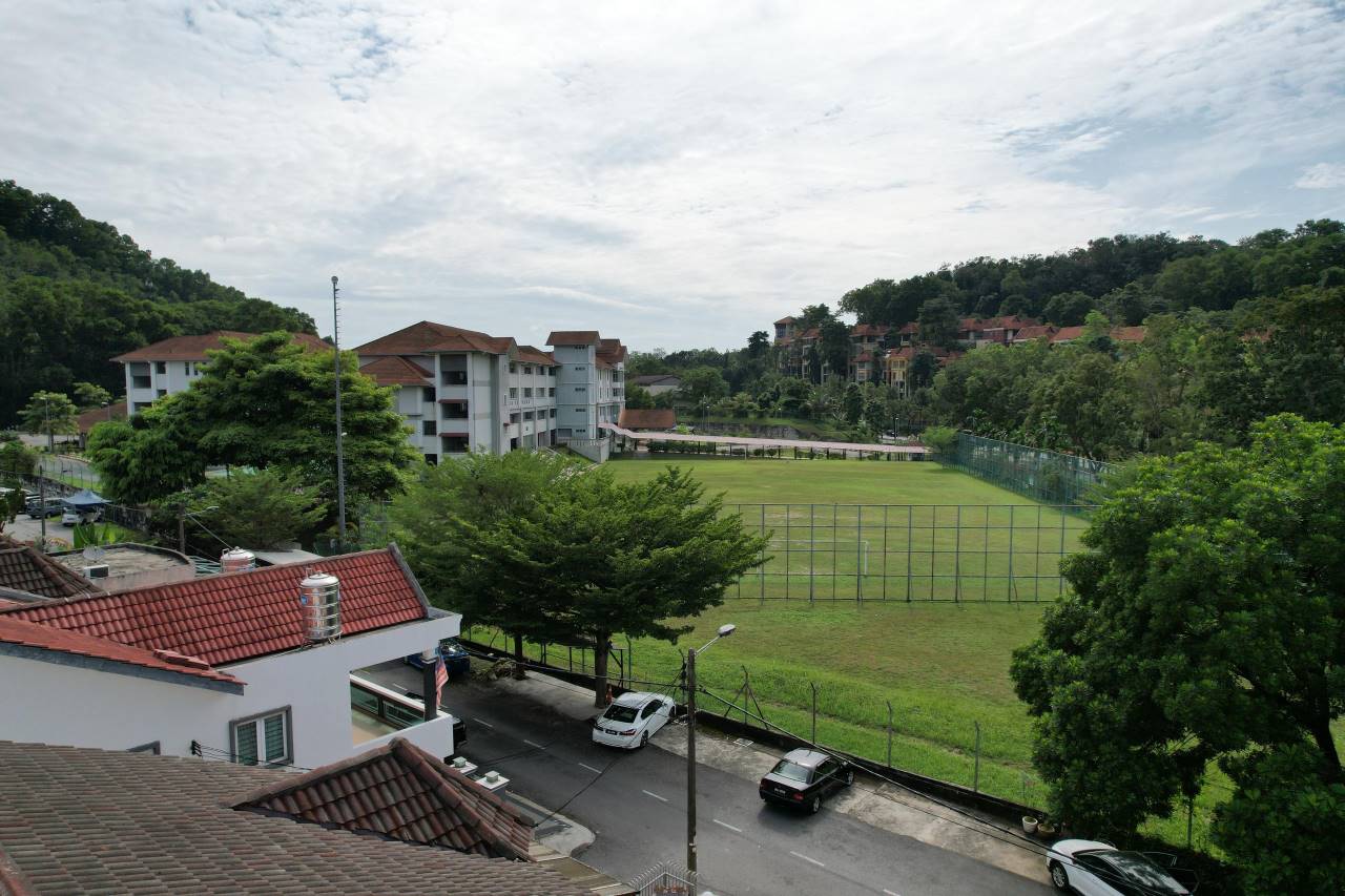 Taman Desa Serdang Selangor - photo 2