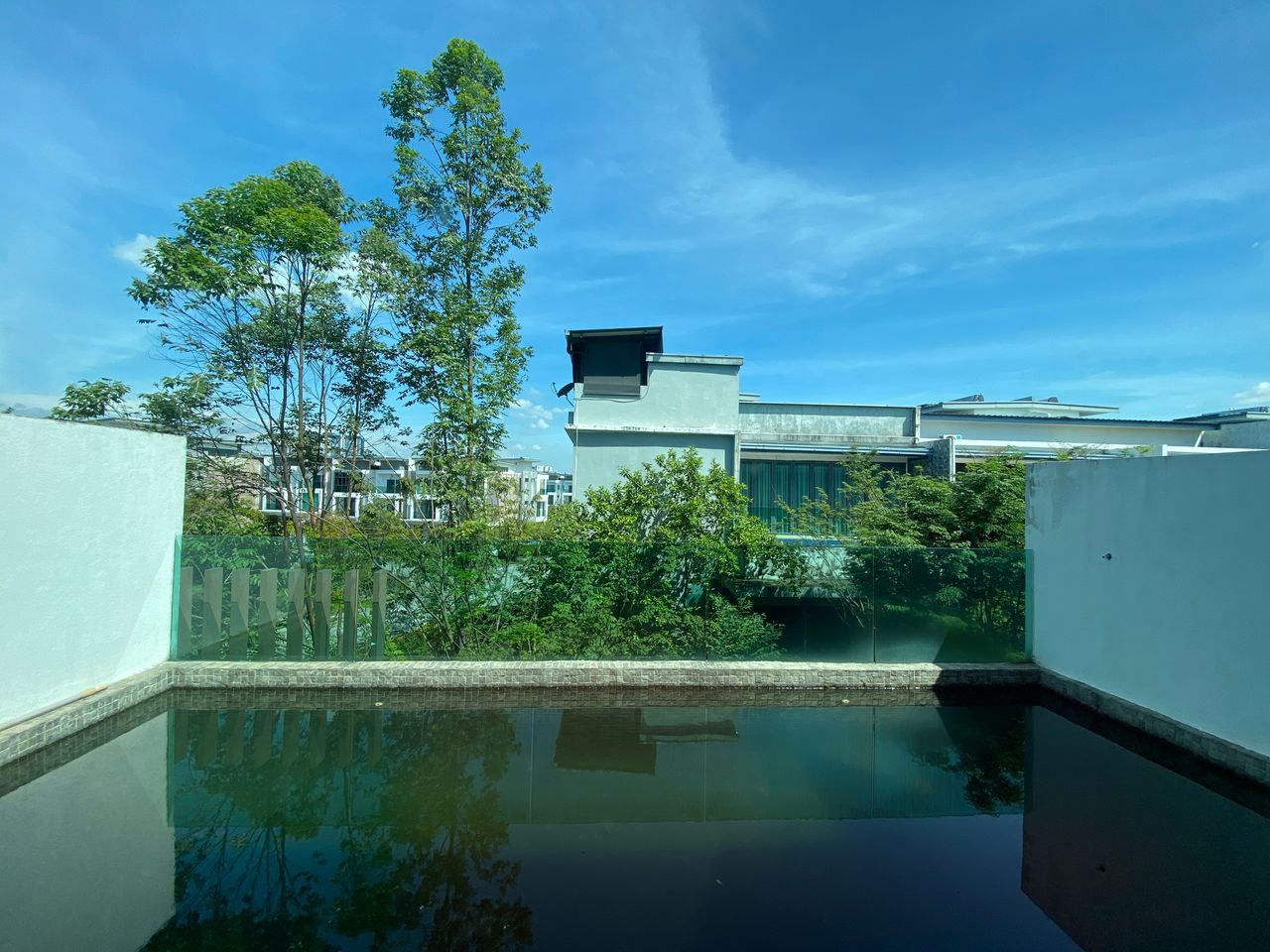 Reflexion Pool Villa Bandar Nusaputra Puchong - photo 6