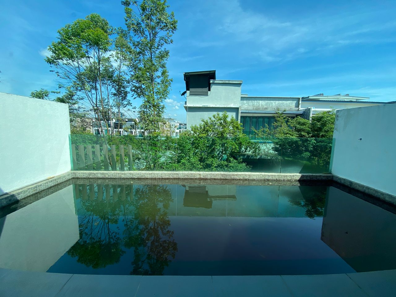 Reflexion Pool Villa Bandar Nusaputra Puchong - photo 8