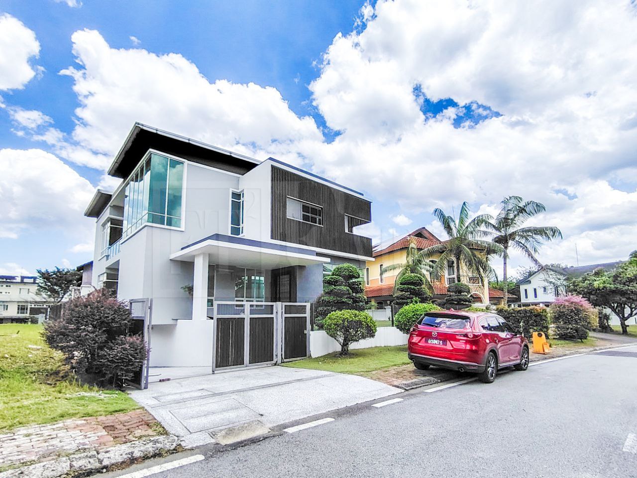 Jalan Menara Bukit Jelutong - photo 3
