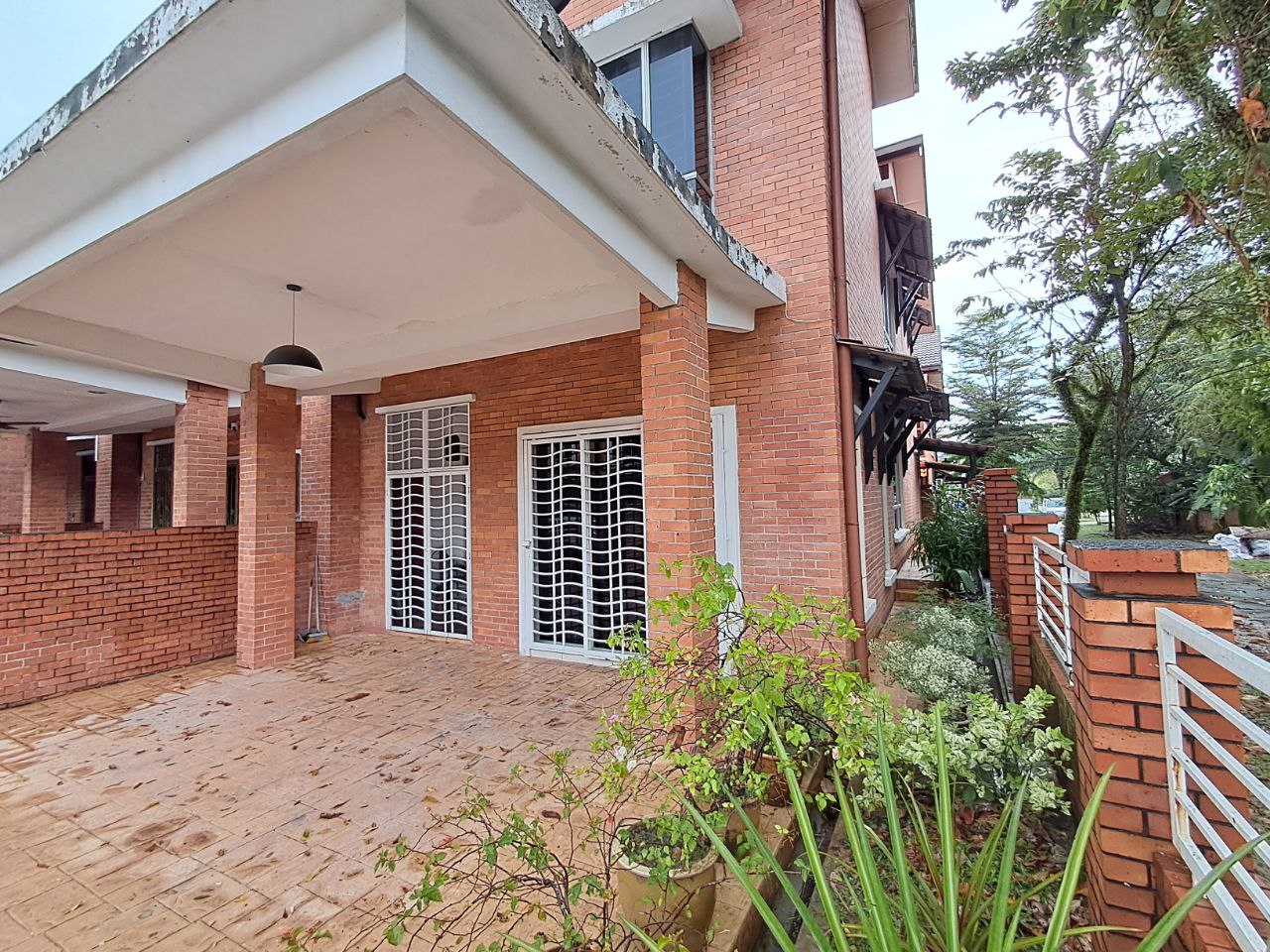 Taman Alam Budiman U10 Shah Alam Selangor - photo 6