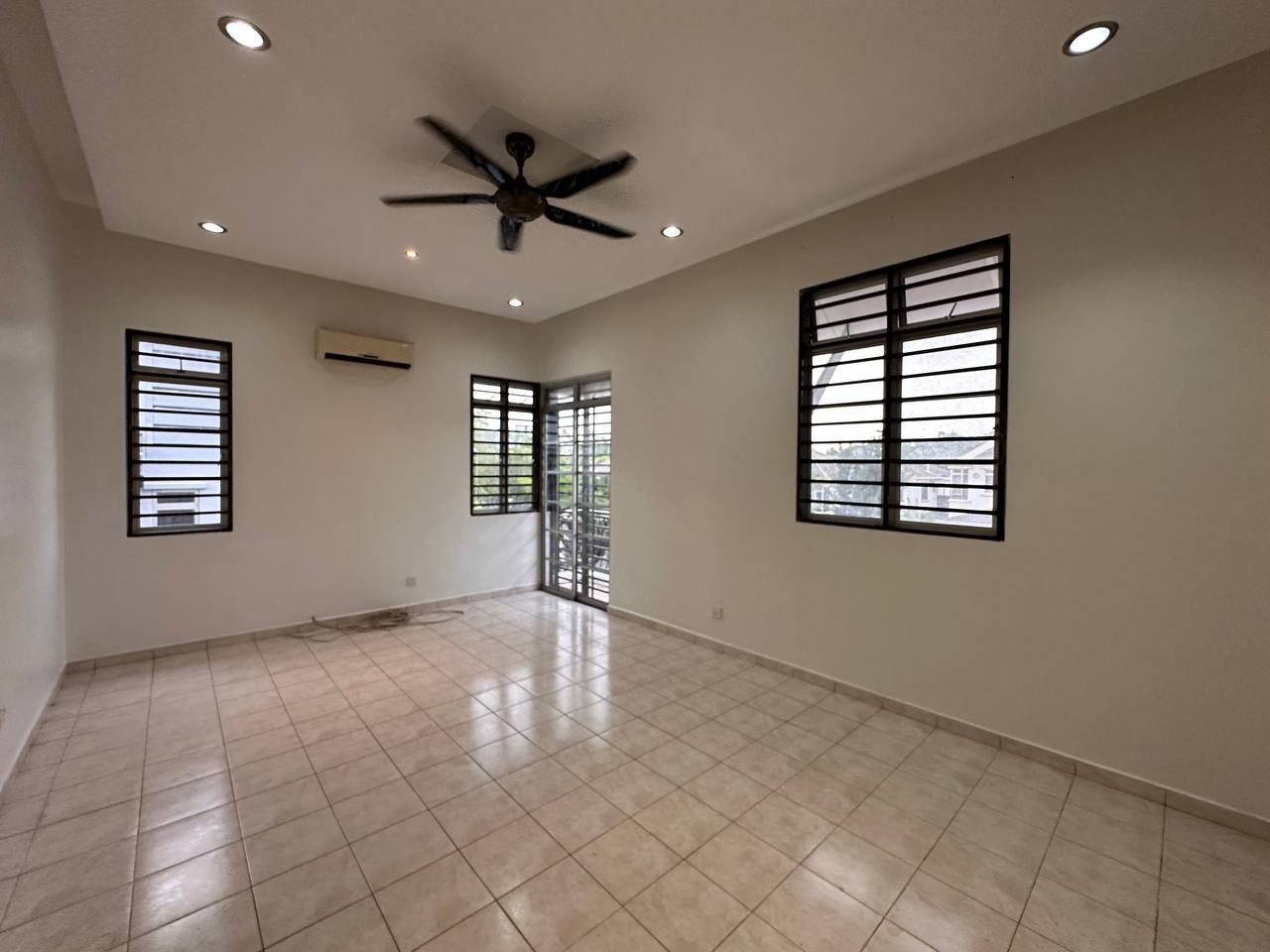 Bandar Seri Putra Bangi Kajang - photo 3