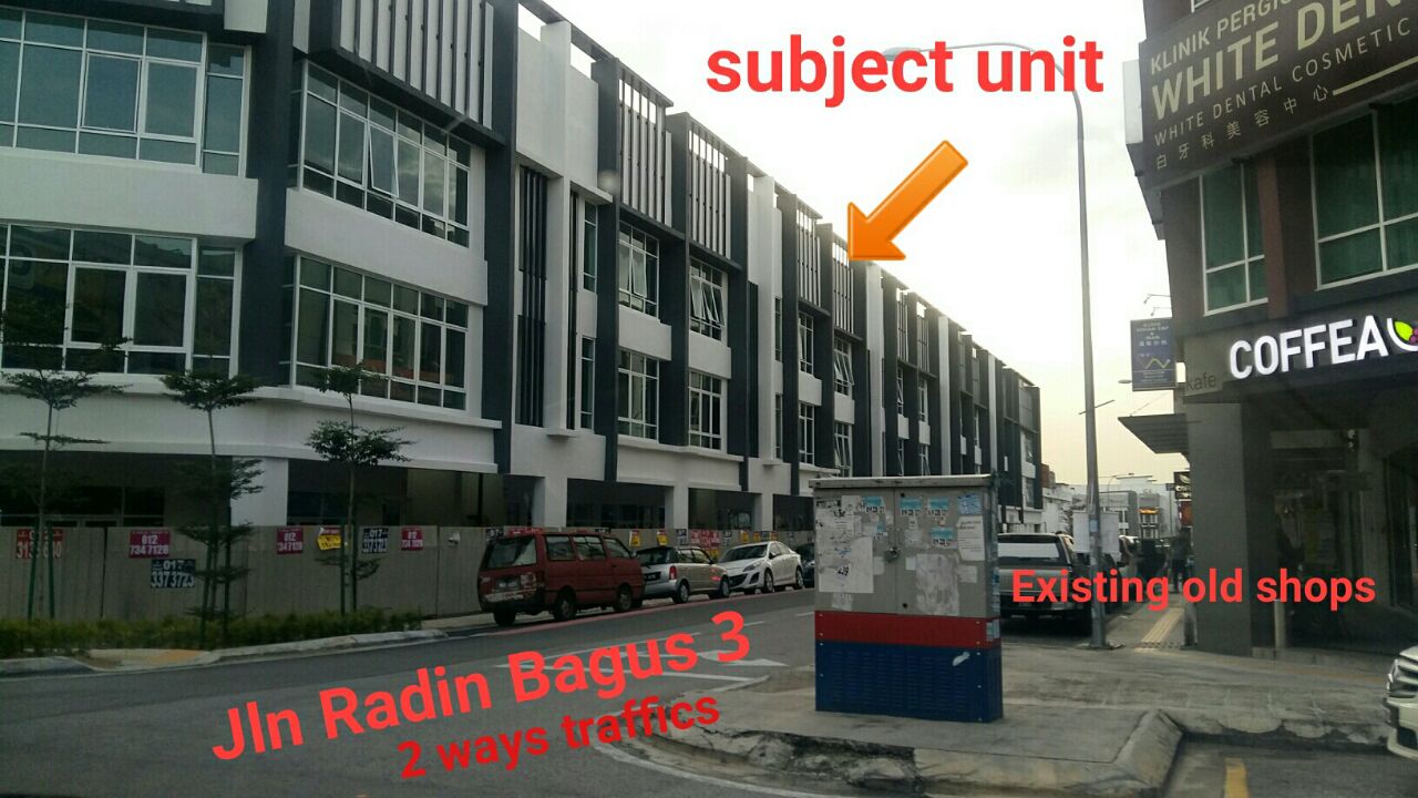 NEW 3 Stry Shoplot, Bandar Baru Sri Petaling - photo 4