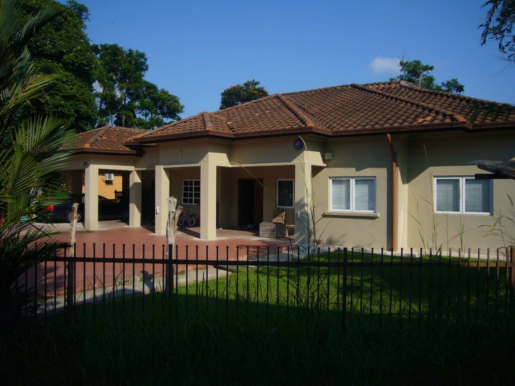 Bungalow at Monterez Golf, Shah Alam