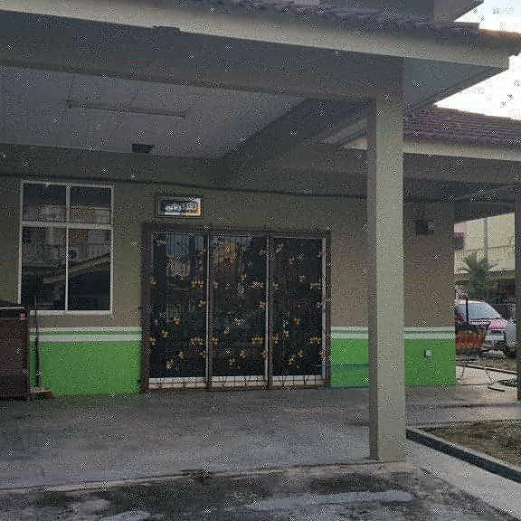 Corner Lot Double Storey Terrace Taman Gemencheh