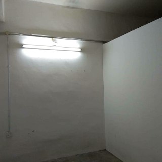 3 Storey Shop Lot Putra Point, Bandar Baru Nilai - photo 5