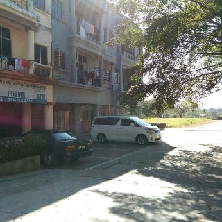 3 Storey Shop Lot Putra Point, Bandar Baru Nilai - photo 2
