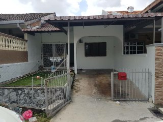 Single Storey Terrace Taman Bukit Mewah, Kajang - photo 1