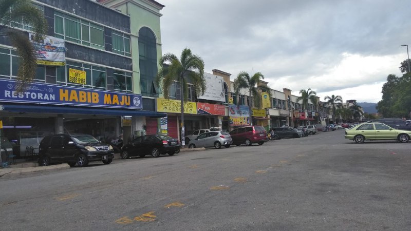 Double Storey SHOPLOT NEARBY TESCO SEMENYIH - photo 2