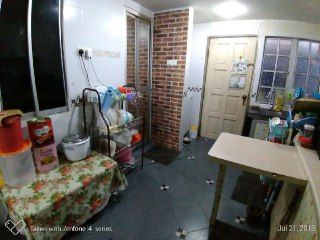 DOUBLE STOREY TERRACE BANDAR RINCHING SEKSYEN 6 - photo 4