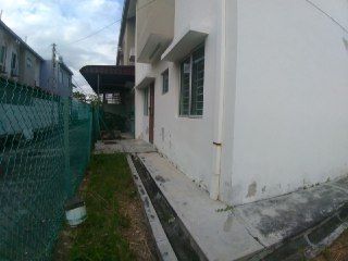 2 Storey Intermediate Taman Pelangi Semenyih - photo 4