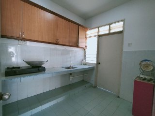 Apartment E- Mas Villa Salak Tinggi - photo 4