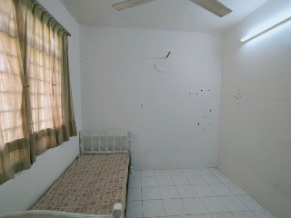 Apartment E- Mas Villa Salak Tinggi - photo 2