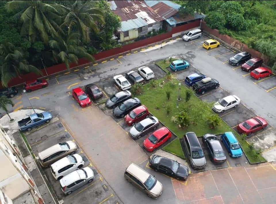 Estana Court Apartment Ukay Perdana Ampang - photo 2