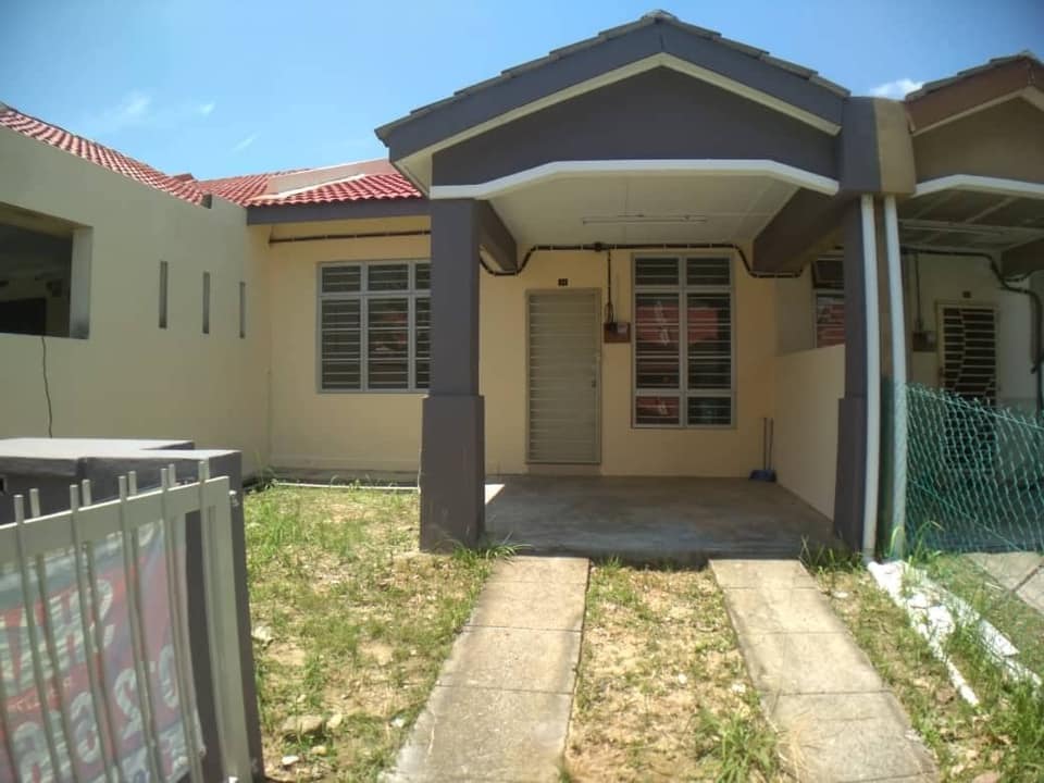 SINGLE STOREY TAMAN PINGGIRAN CYBER