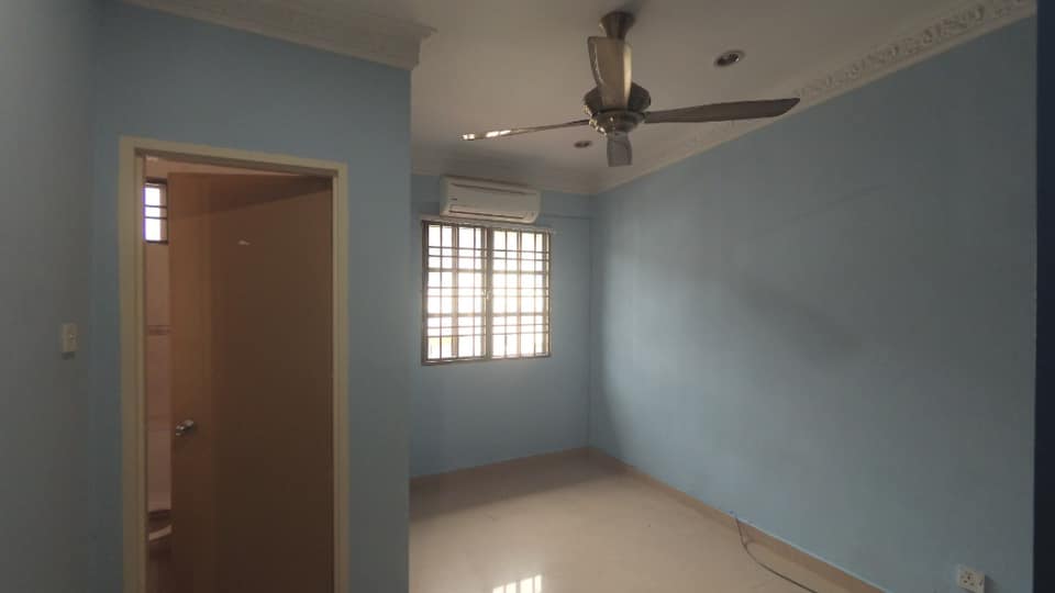 Renovated Two Storey Terrace Kota Damansara Sec 8 - photo 5
