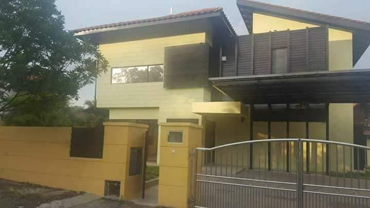 Banglow 2 tingkat Banyan Close Bukit Mahkota Bangi