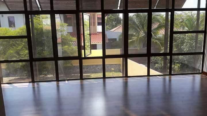 Banglow 2 tingkat Banyan Close Bukit Mahkota Bangi - photo 9