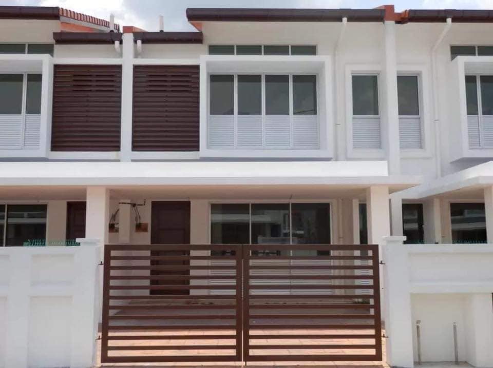 Double Storey Puncak Bestari Puncak Alam - photo 1