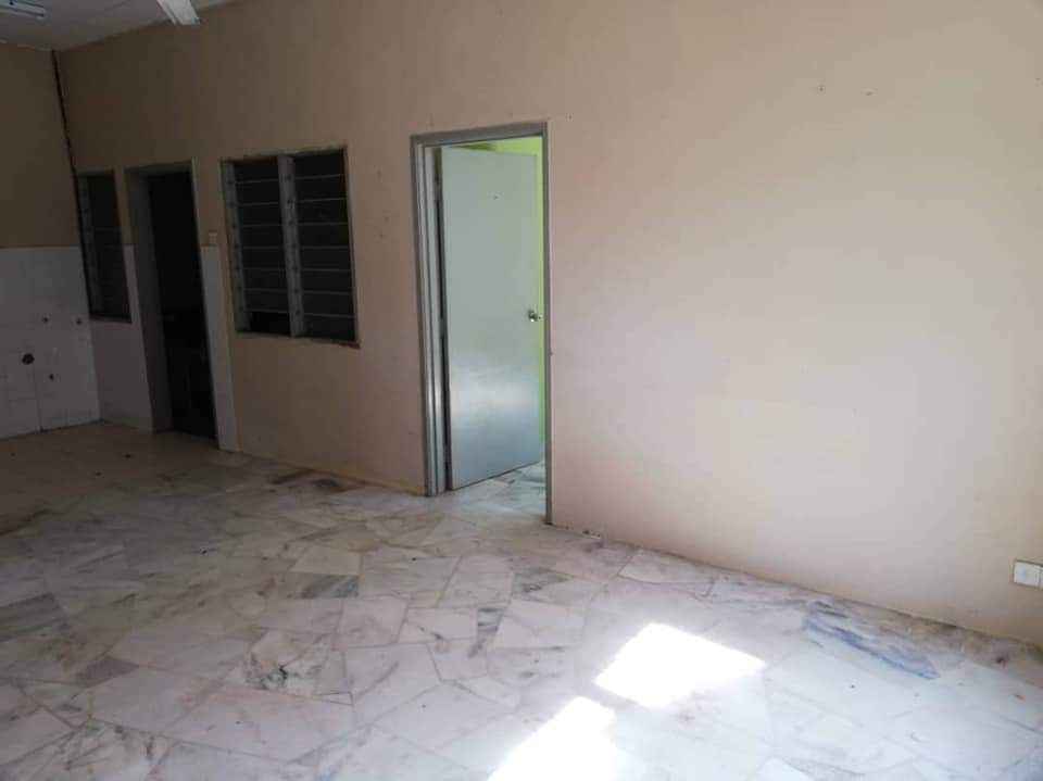 Single Storey Semi D Cluster Taman Pantai Sepang - photo 5