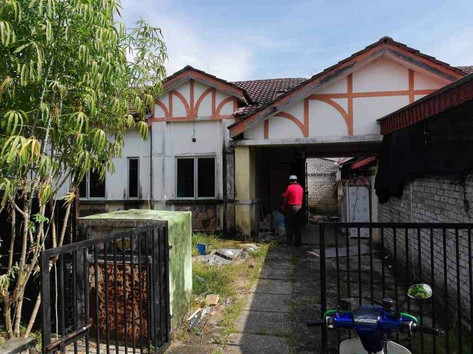 Single Storey Semi D Cluster Taman Pantai Sepang