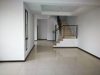 CORNER LOT DOUBLE STOREY TAMAN SAUJANA KLIA - photo 6