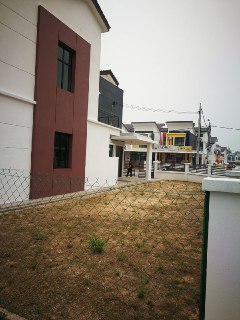 CORNER LOT DOUBLE STOREY TAMAN SAUJANA KLIA - photo 3
