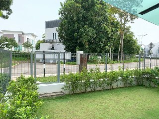 FULLY RENOVATED CORNER LOT 3 STOREY SEJATI RESIDEN - photo 6