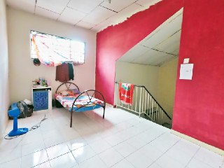 2 And Half Storey Terrace at Taman Desa Karunmas - photo 4