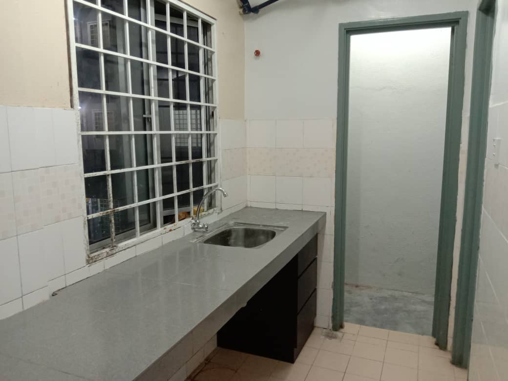 APARTMENT TAMAN BUKIT HATAMAS