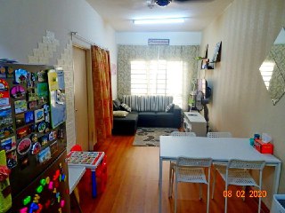 BELOW MARKET Camellia Court Apartment - photo 4
