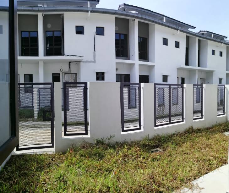 New Superlink House Double Storey Casira - photo 3
