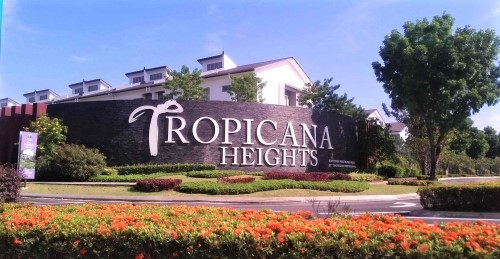 New Superlink Three Storey Tropicana Heights - photo 2