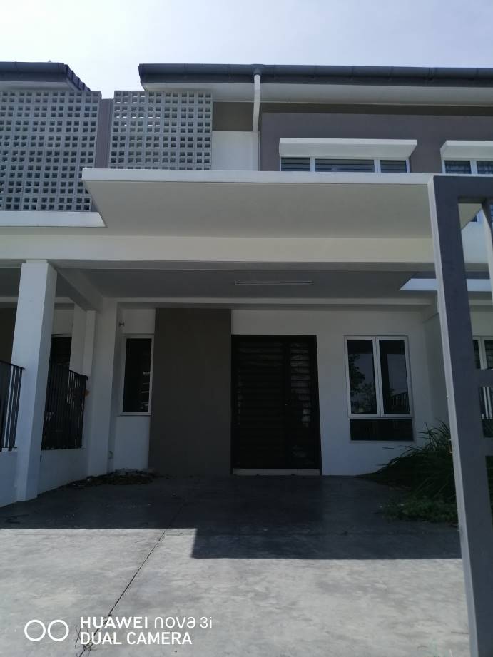 New Superlink House Double Storey Bandar Rimbayu - photo 5