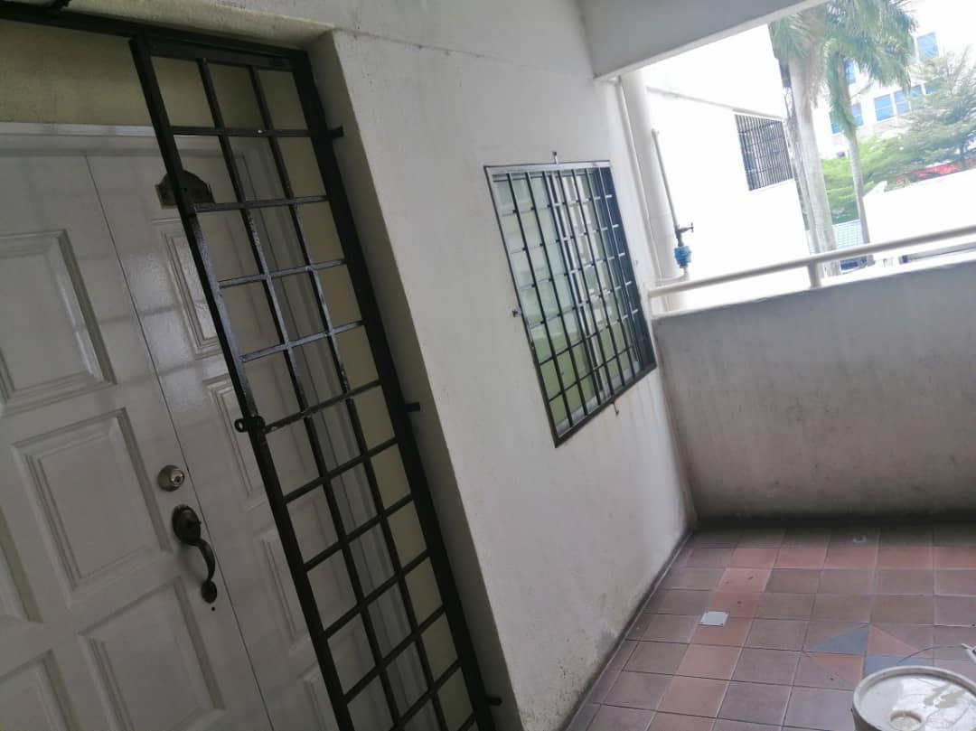 CORNER UNIT ENDAH REGAL CONDO SRI PETALING - photo 8