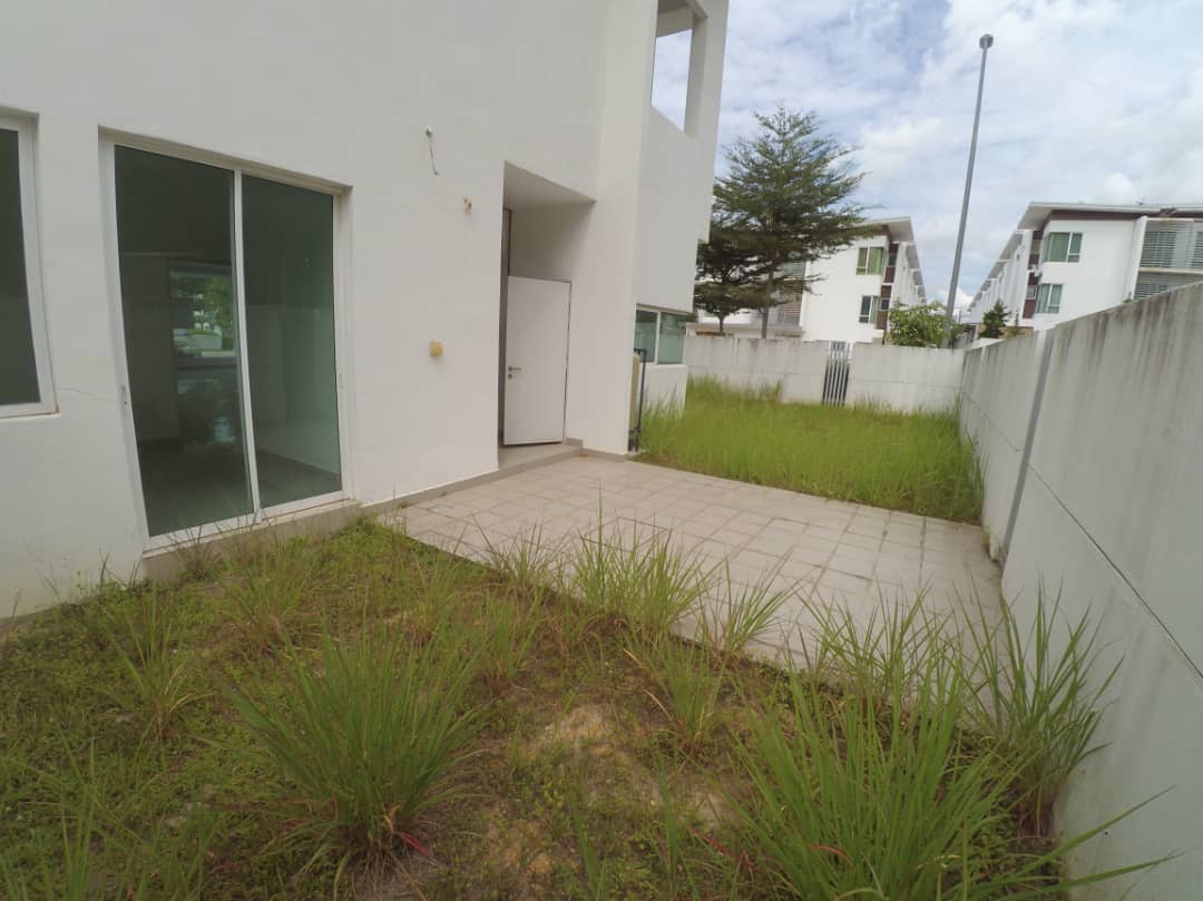 2 Storey Semi D Corner Garden Residence Cyberjaya - photo 2