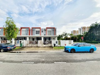 RENOVATED CORNER LOT 2 STOREY HOUSE SETIA ECOHILL - photo 1