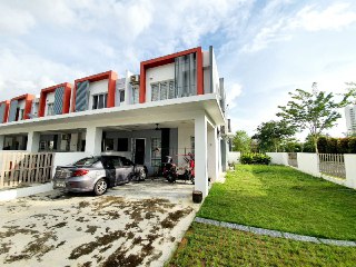RENOVATED CORNER LOT 2 STOREY HOUSE SETIA ECOHILL - photo 9