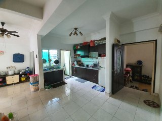 KELANA MAHKOTA CONDOMINIUM KELANA JAYA - photo 2