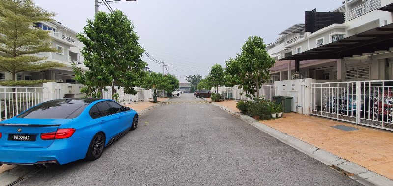 2 And Half STOREY TERRACE SERI WIRANI SEKSYEN 8